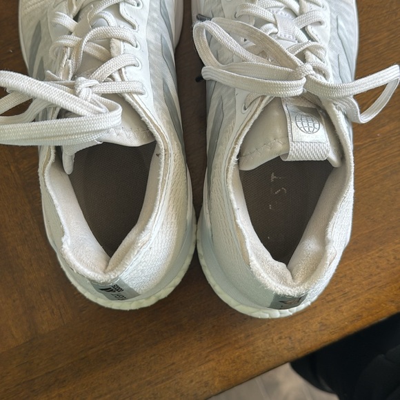 Adidas crazy flight women’s volleyball shoes! 7.5 - Picture 5 of 6